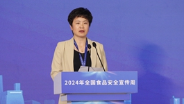 北京華天飲食控股集團(tuán)有限公司副總經(jīng)理、食品安全總監(jiān) 張紫薇 李凡攝_副本.jpg